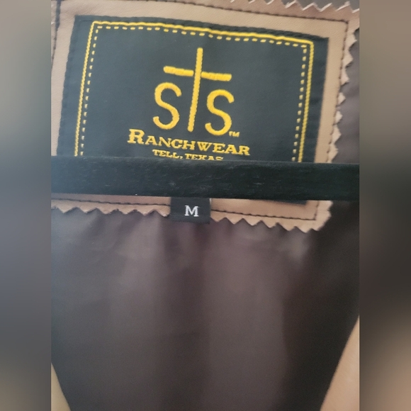STS Tan Leather Fringe WomenJacket Medium. Western Rodeo Farm - Picture 3 of 3